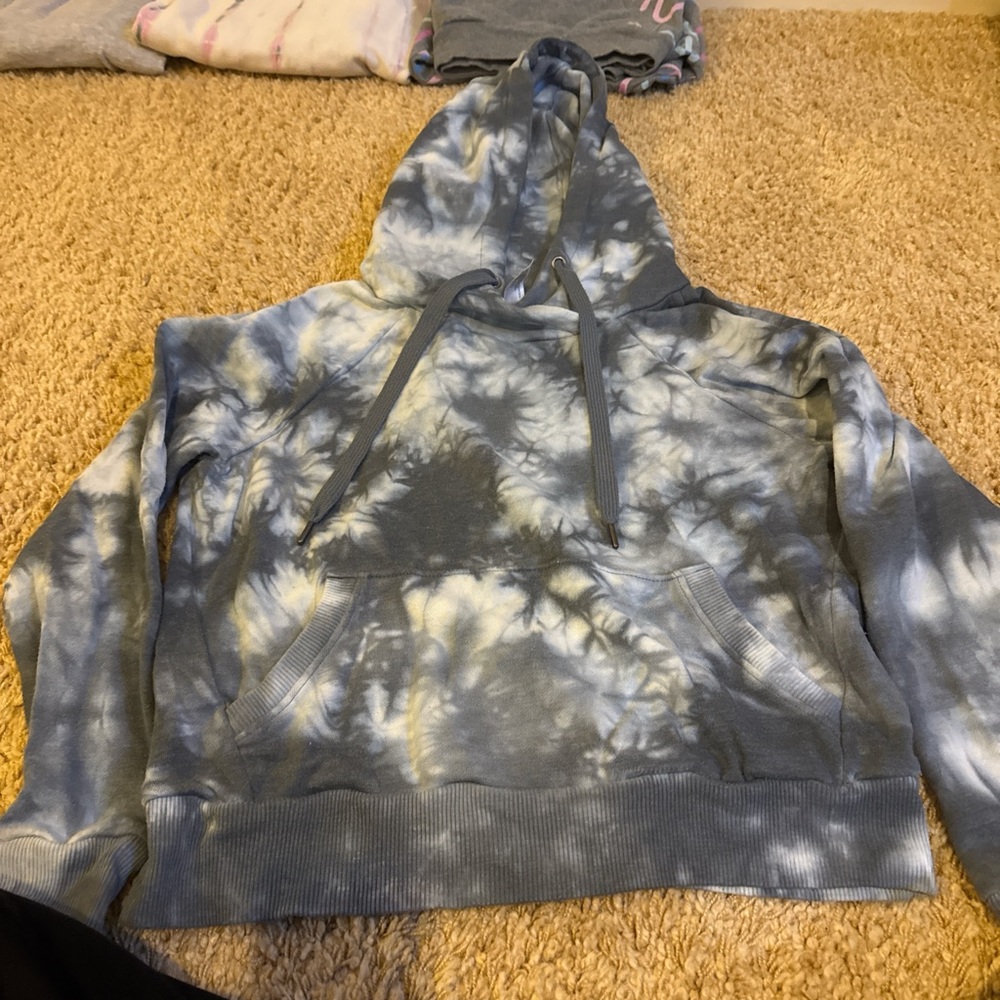 Tie dye grey and white hoodie Lightly